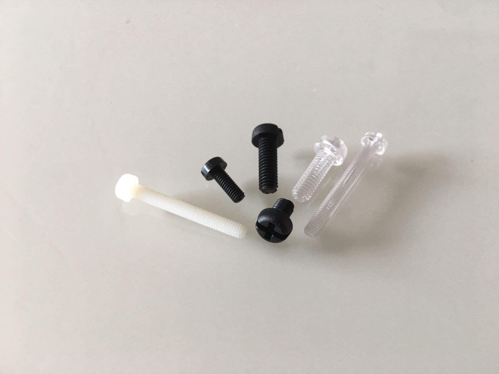 緊固件的應用